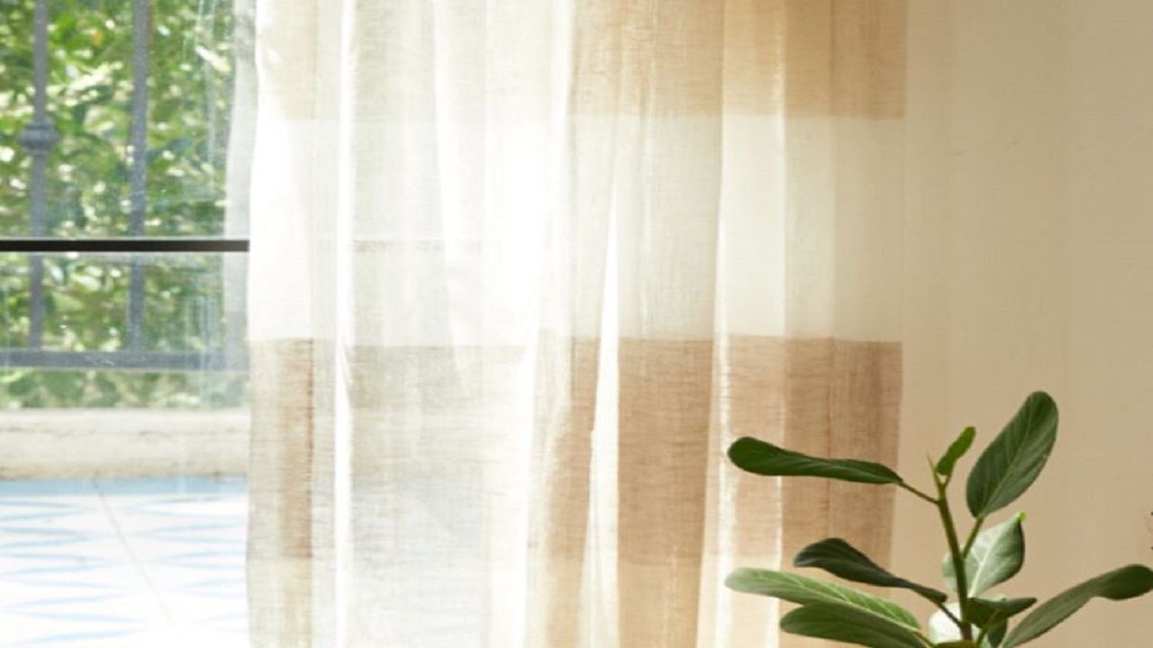 Creating a Dark Environment for Better Daytime Naps with Blackout Curtains